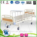 MDK-T305 2 manivelas cama de hospital manual com mesa cama de hospital portátil barato